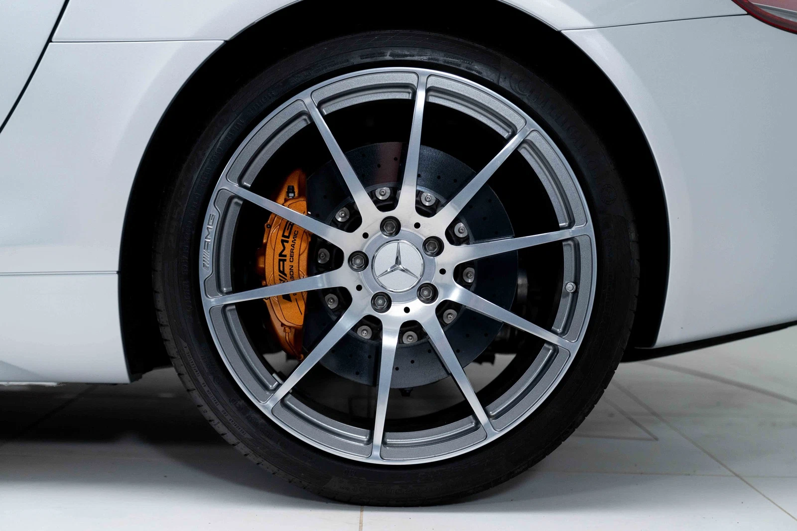 2011 Mercedes-Benz SLS AMG Coupé, 21/30