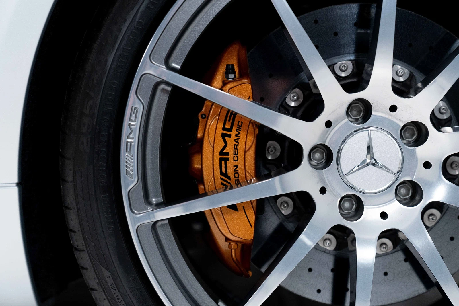 2011 Mercedes-Benz SLS AMG Coupé, 22/30