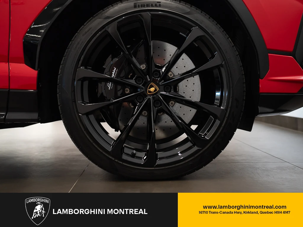 2024 Lamborghini Urus S, 8/25
