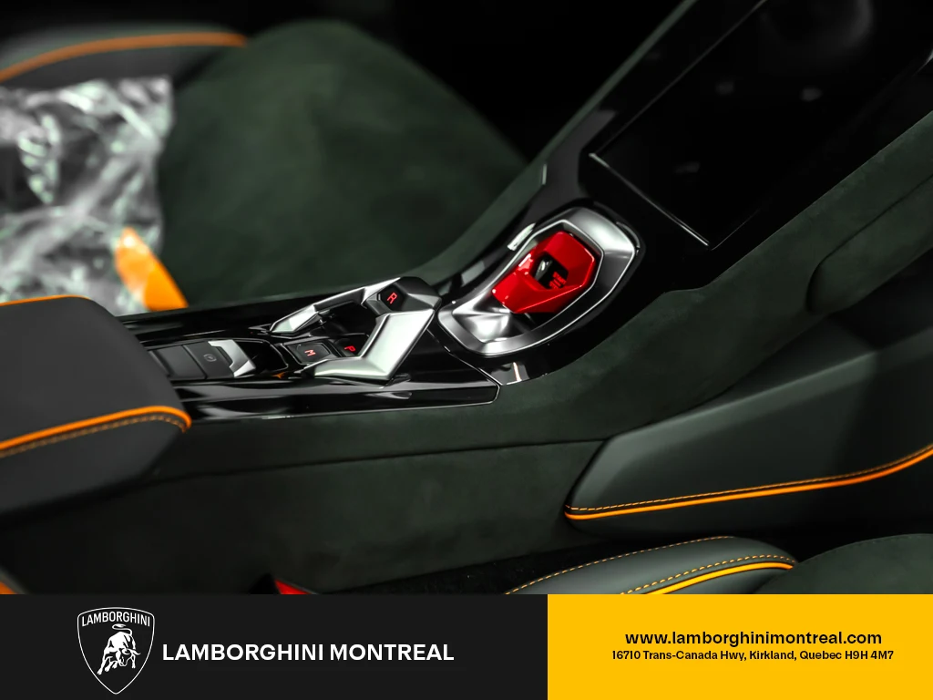 2024 Lamborghini Huracán Sterrato, 10/23