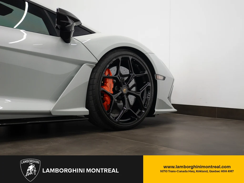 2024 Lamborghini Revuelto, 8/29