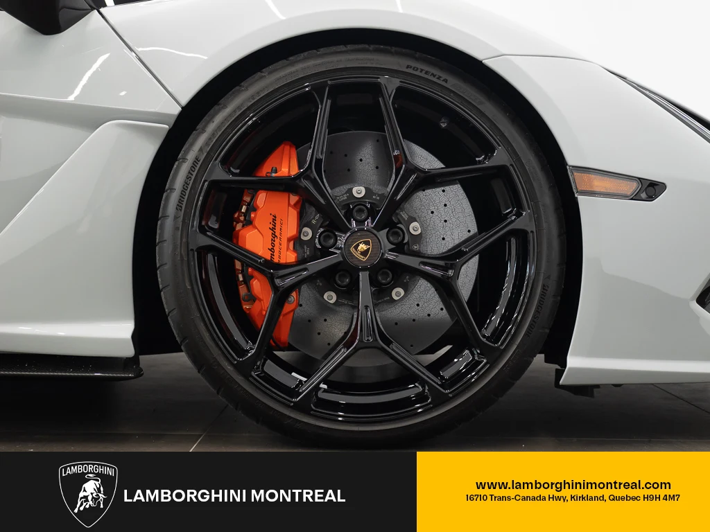2024 Lamborghini Revuelto, 9/29