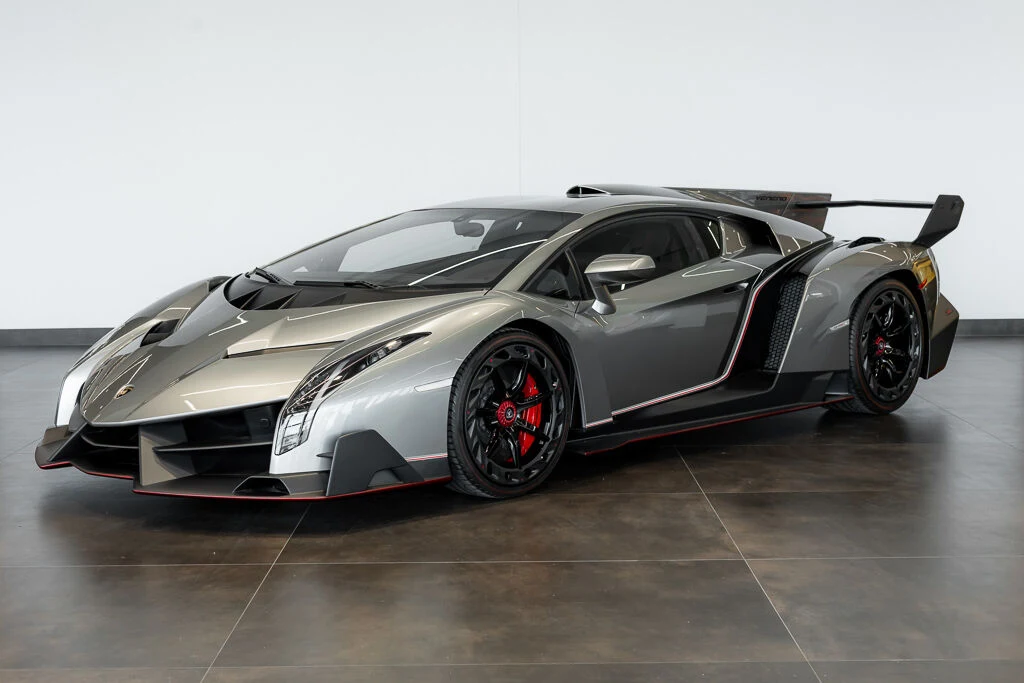 2014 Lamborghini Veneno, 2/20