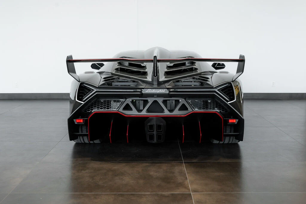 2014 Lamborghini Veneno, 19/20