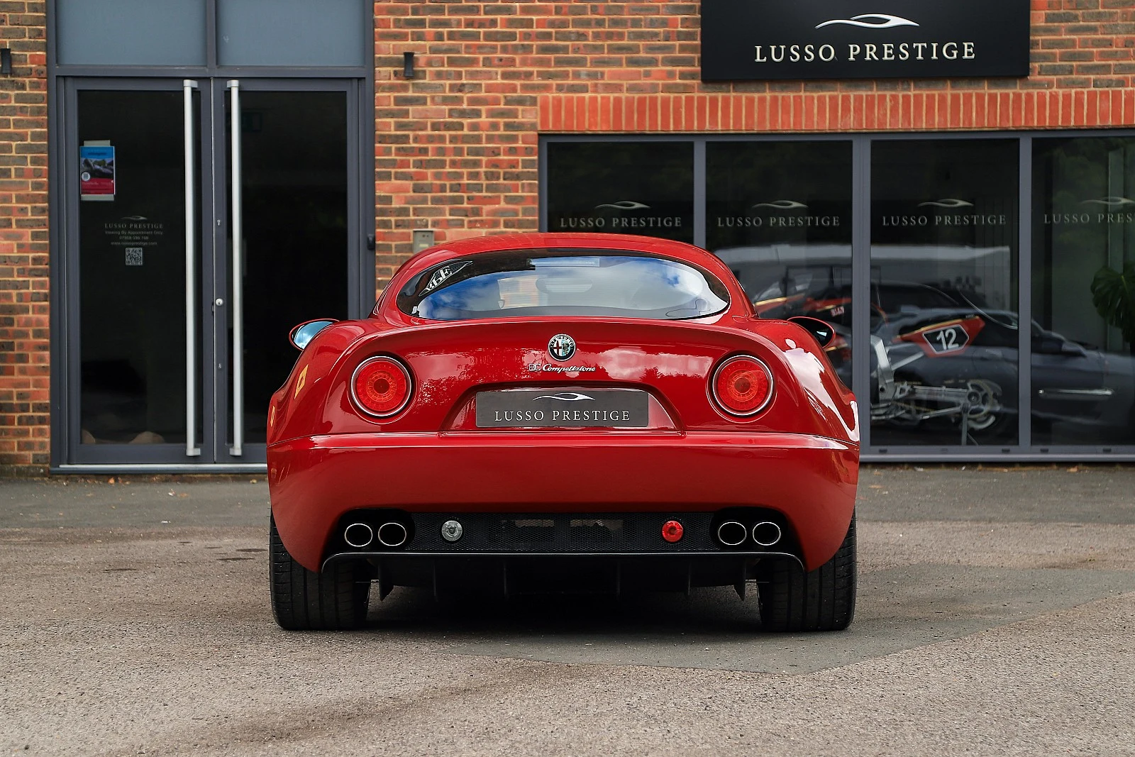 Alfa Romeo 8C Competizione, 5/10