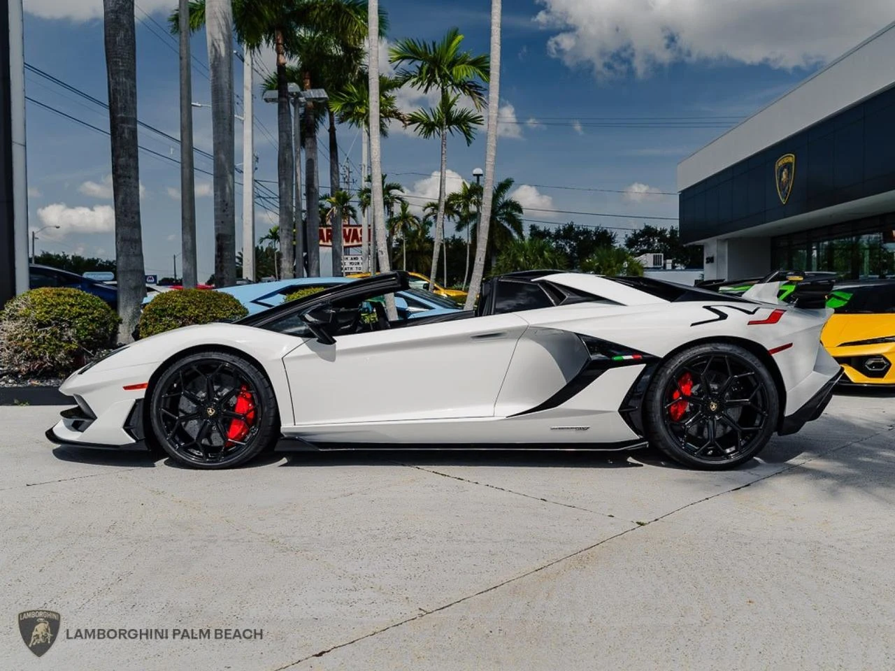 2021 Lamborghini Aventador SVJ Roadster, 3/30
