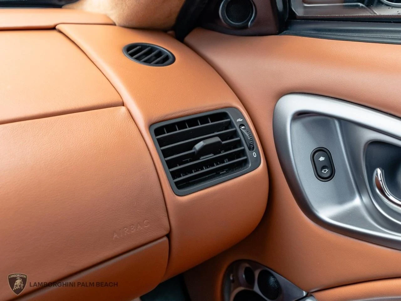 2003 Aston Martin Vanquish, 12/30