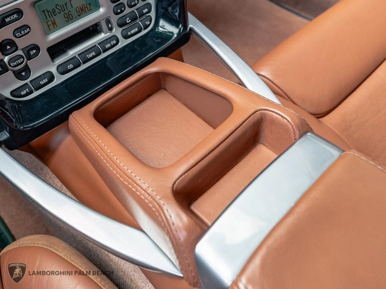 2003 Aston Martin Vanquish, 15/30