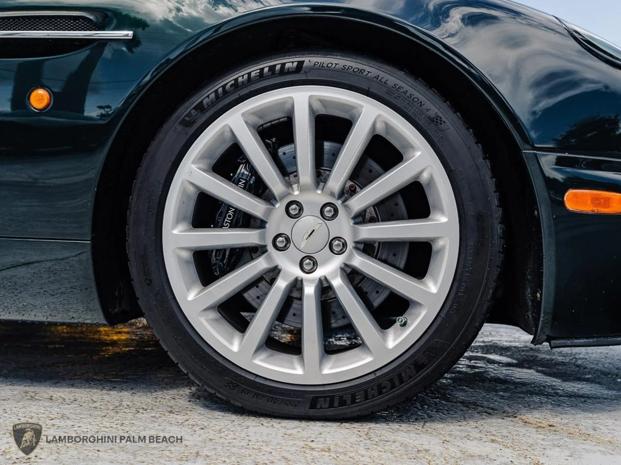 2003 Aston Martin Vanquish, 30/30