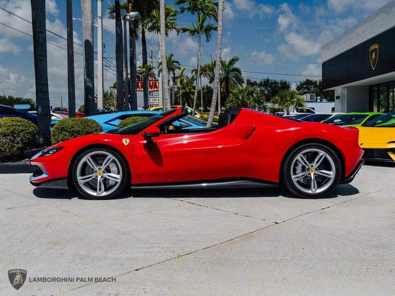 2023 Ferrari 296 GTS, 2/30
