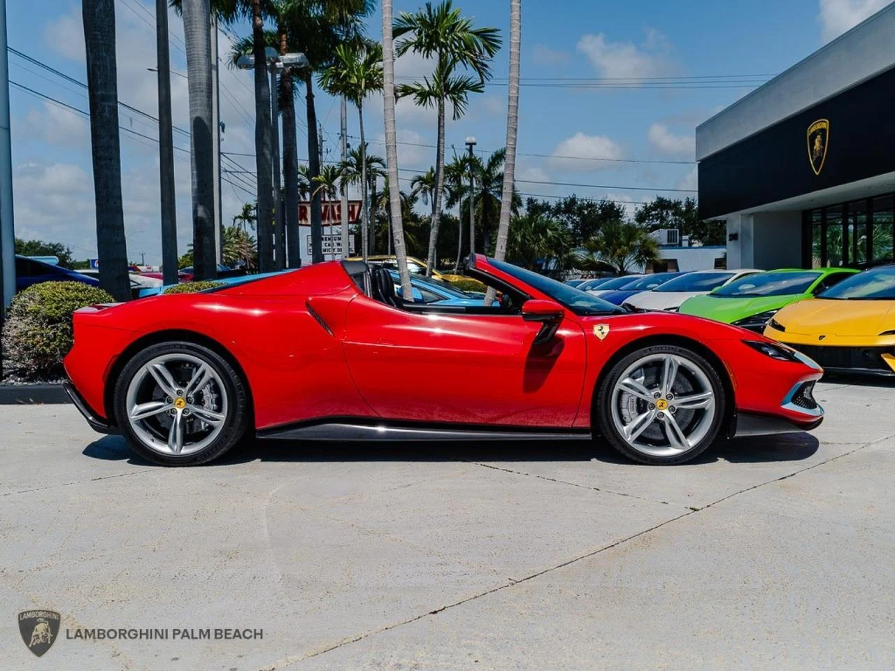 2023 Ferrari 296 GTS, 7/30