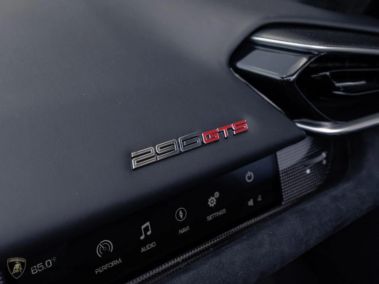 2023 Ferrari 296 GTS, 18/30