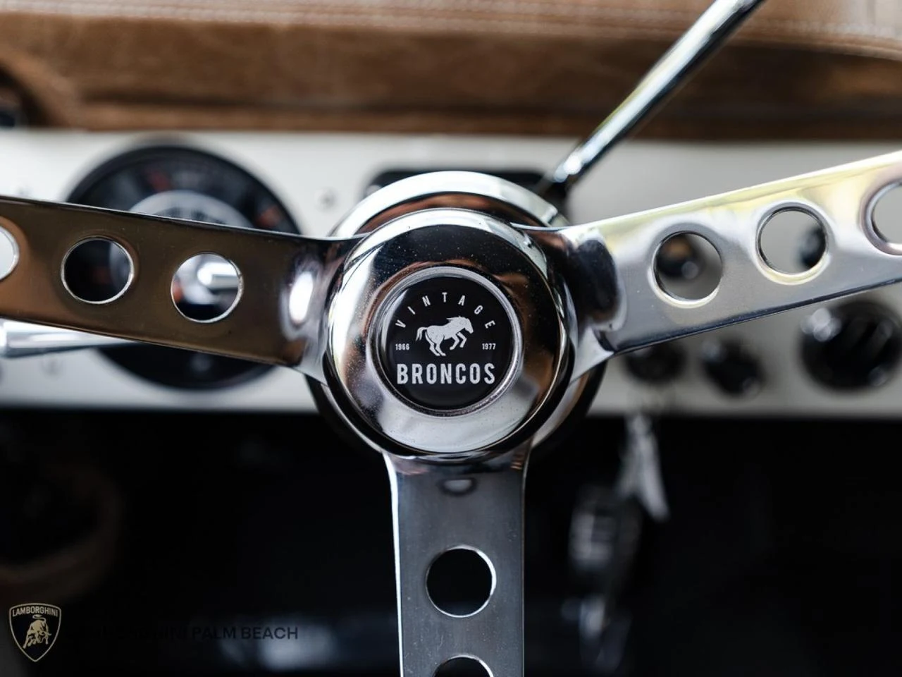 1975 Ford Bronco, 8/30