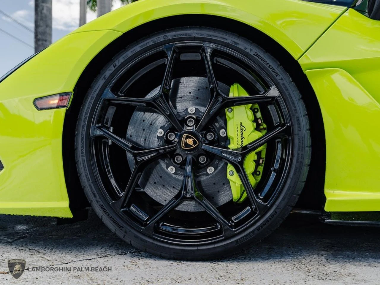 2025 Lamborghini Revuelto, 29/30