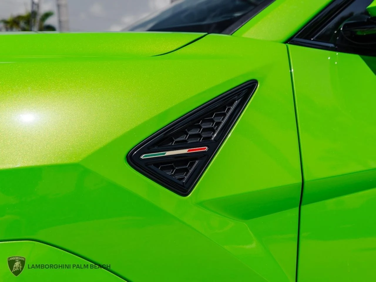 2025 Lamborghini Urus SE, 8/30