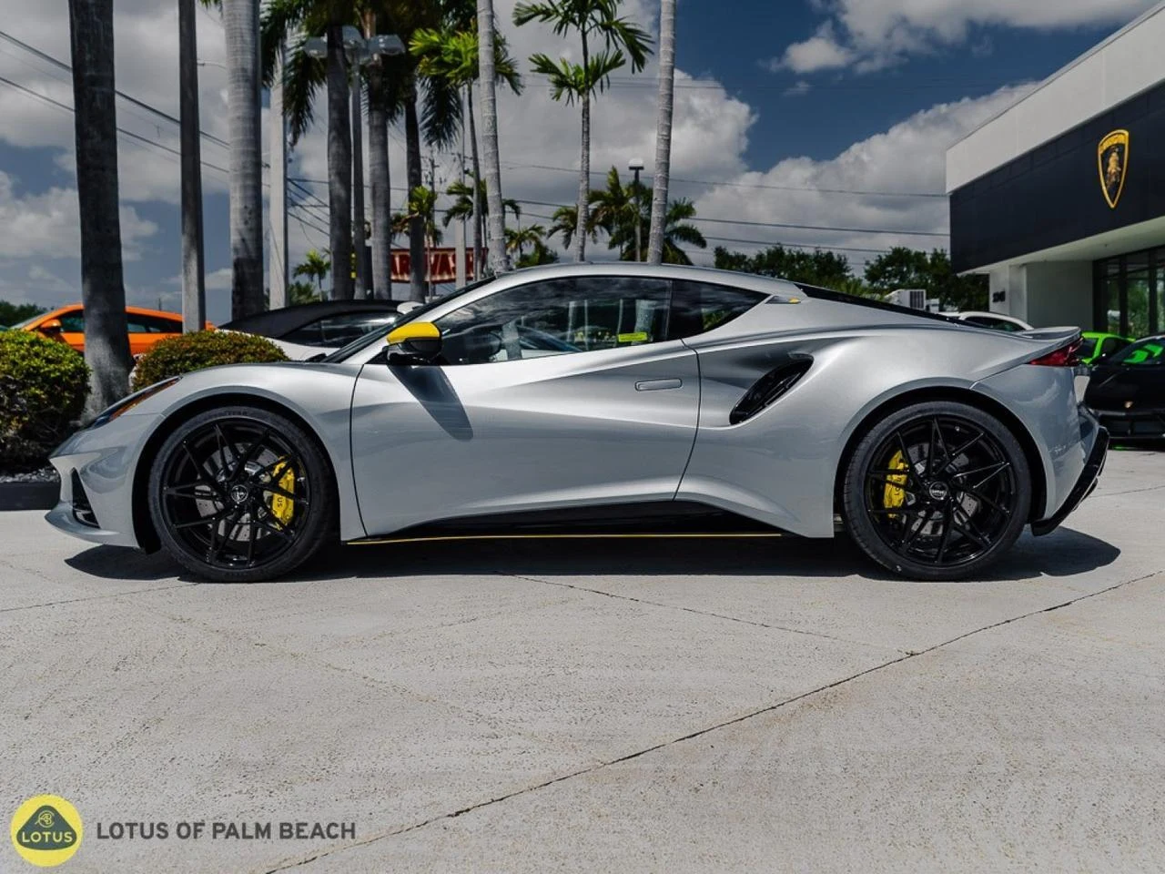 2026 Lotus Emira Turbo SE Racing Line, 2/27