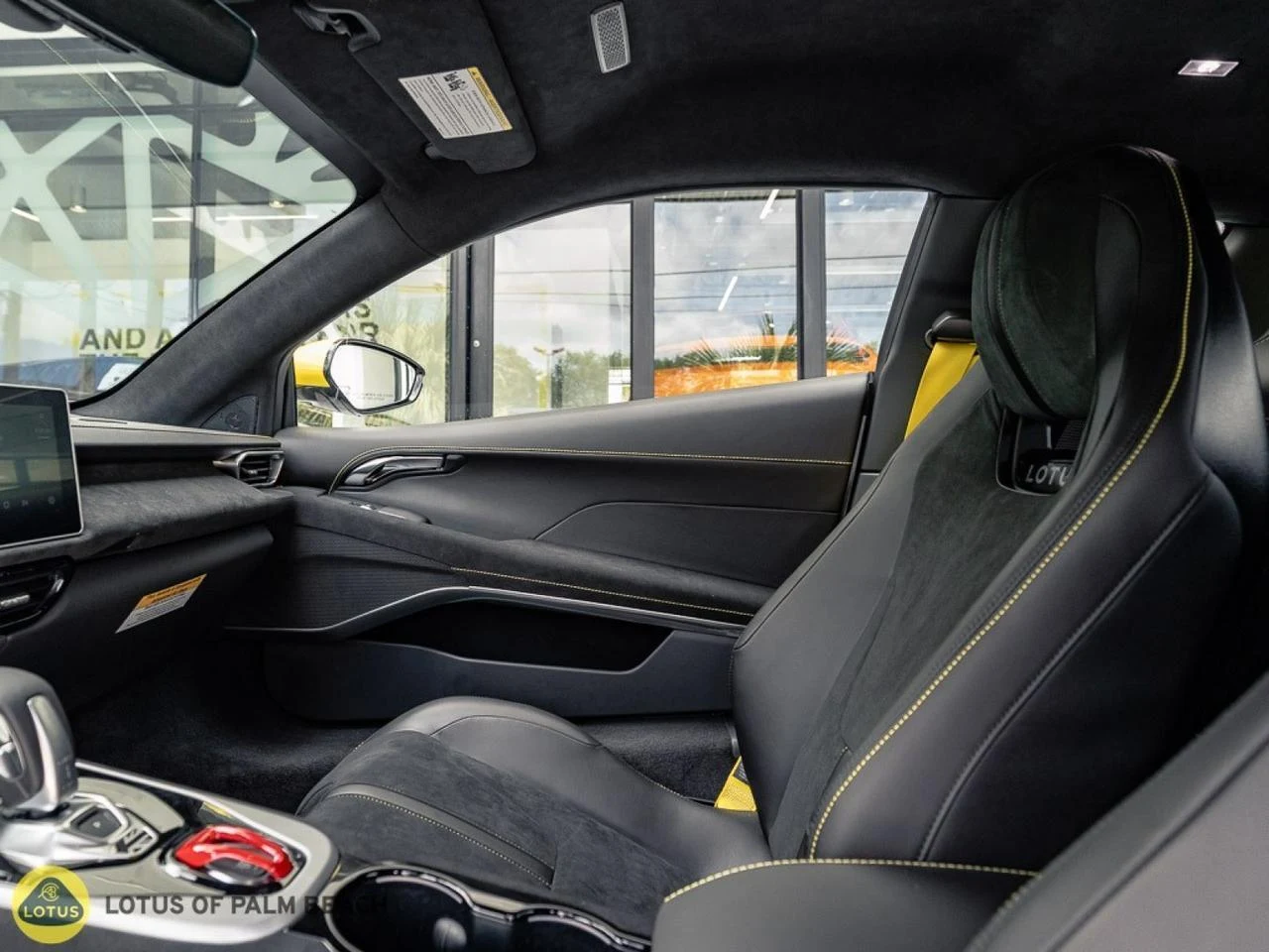 2026 Lotus Emira Turbo SE Racing Line, 8/27