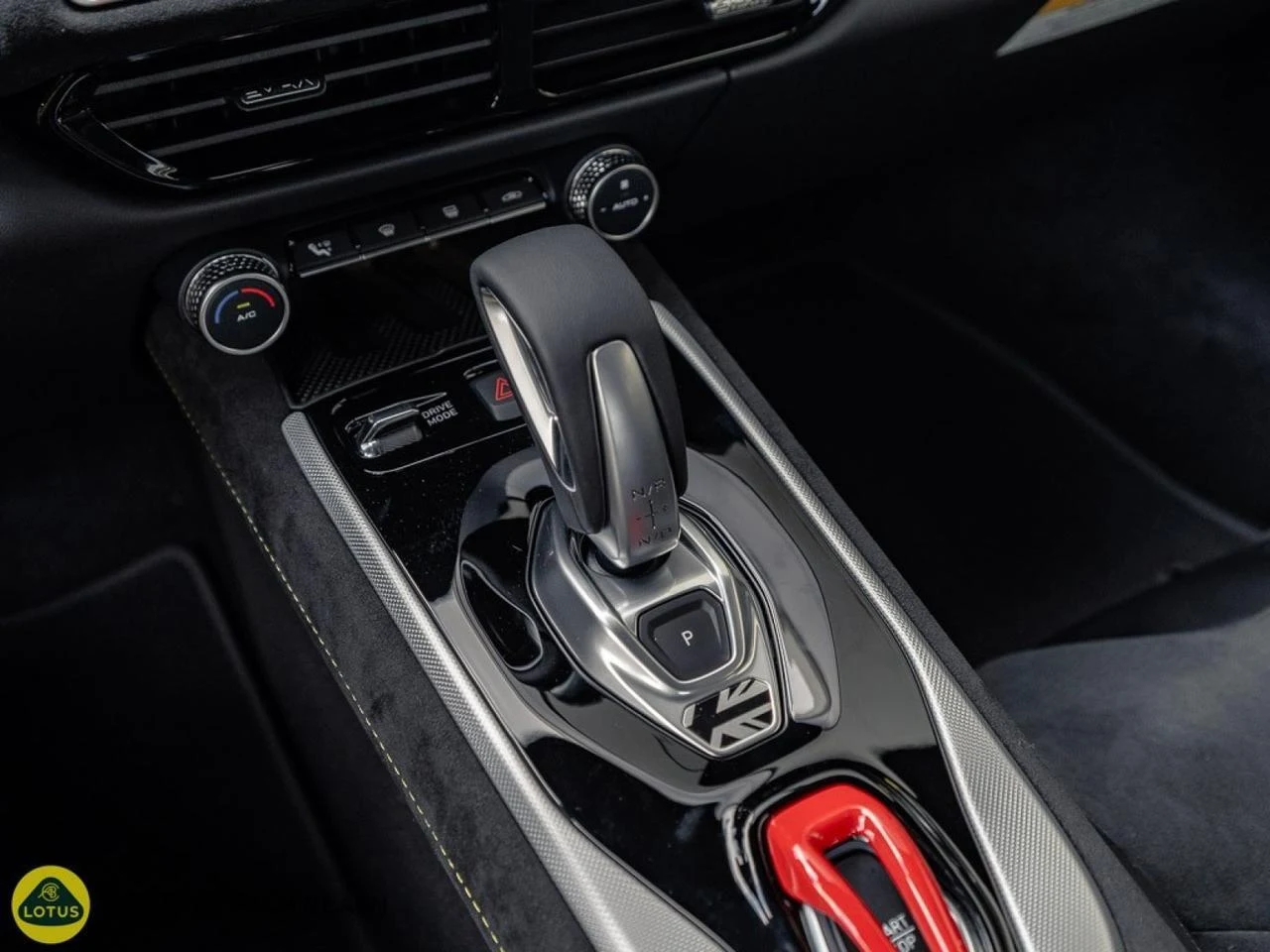 2026 Lotus Emira Turbo SE Racing Line, 21/27