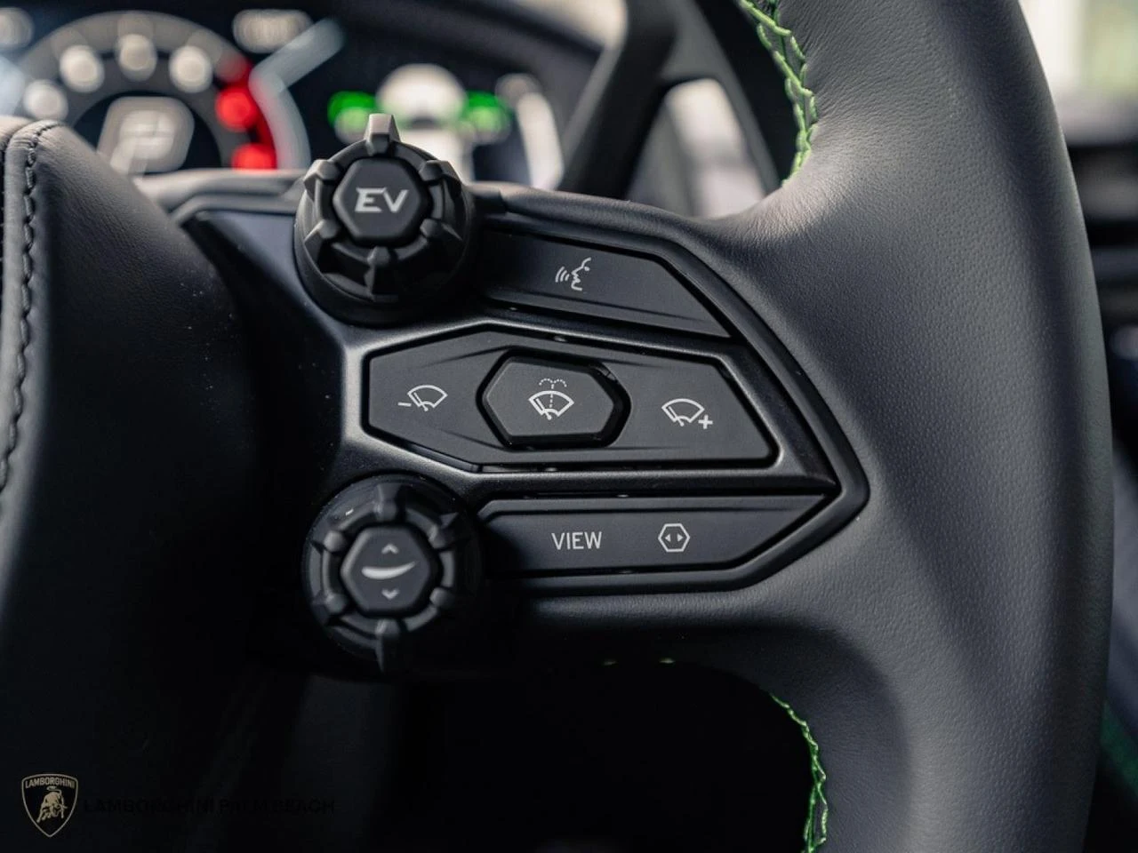 2026 Lamborghini Revuelto, 12/24