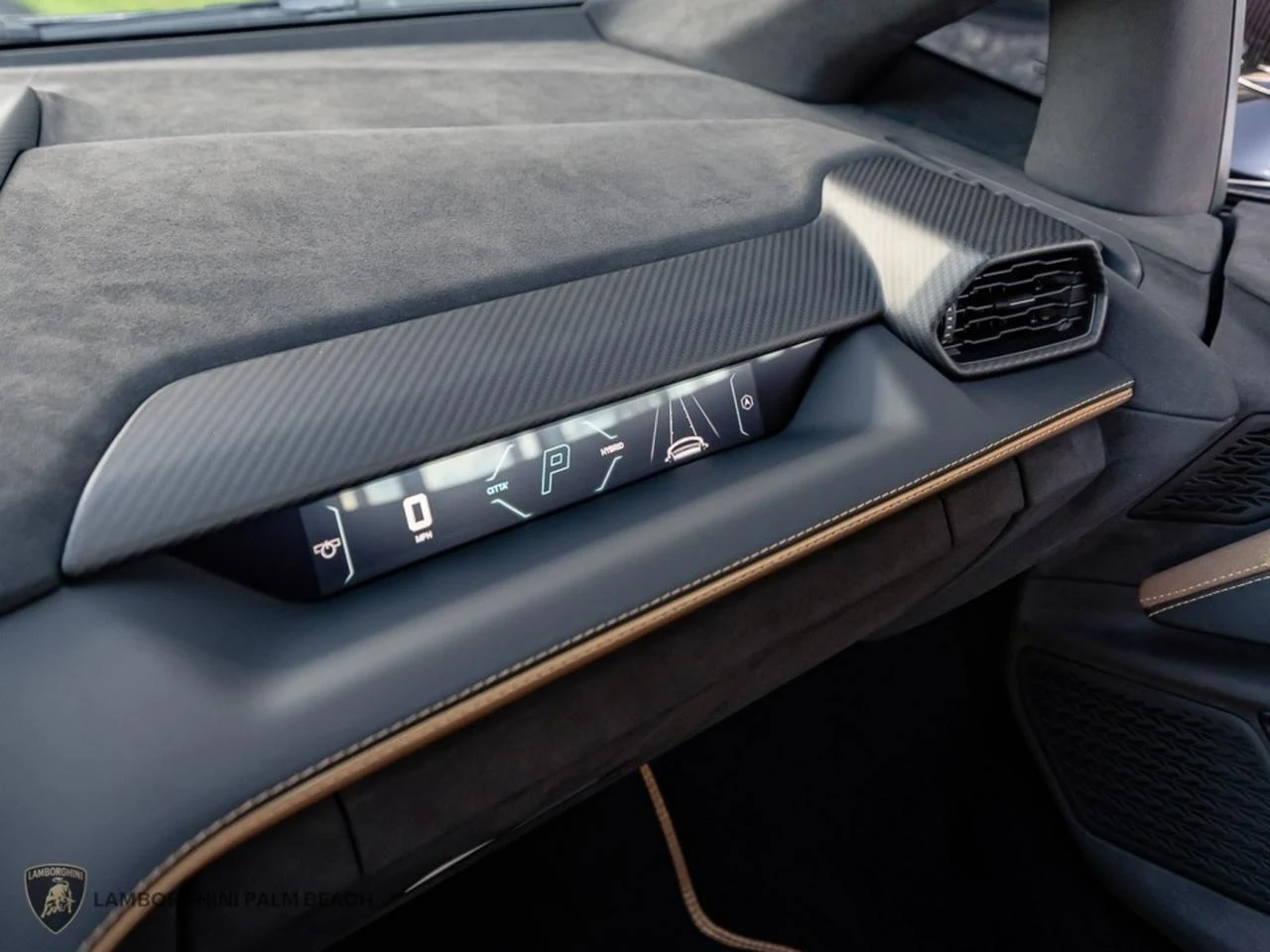 2025 Lamborghini Revuelto for sale, photo 18 of 30