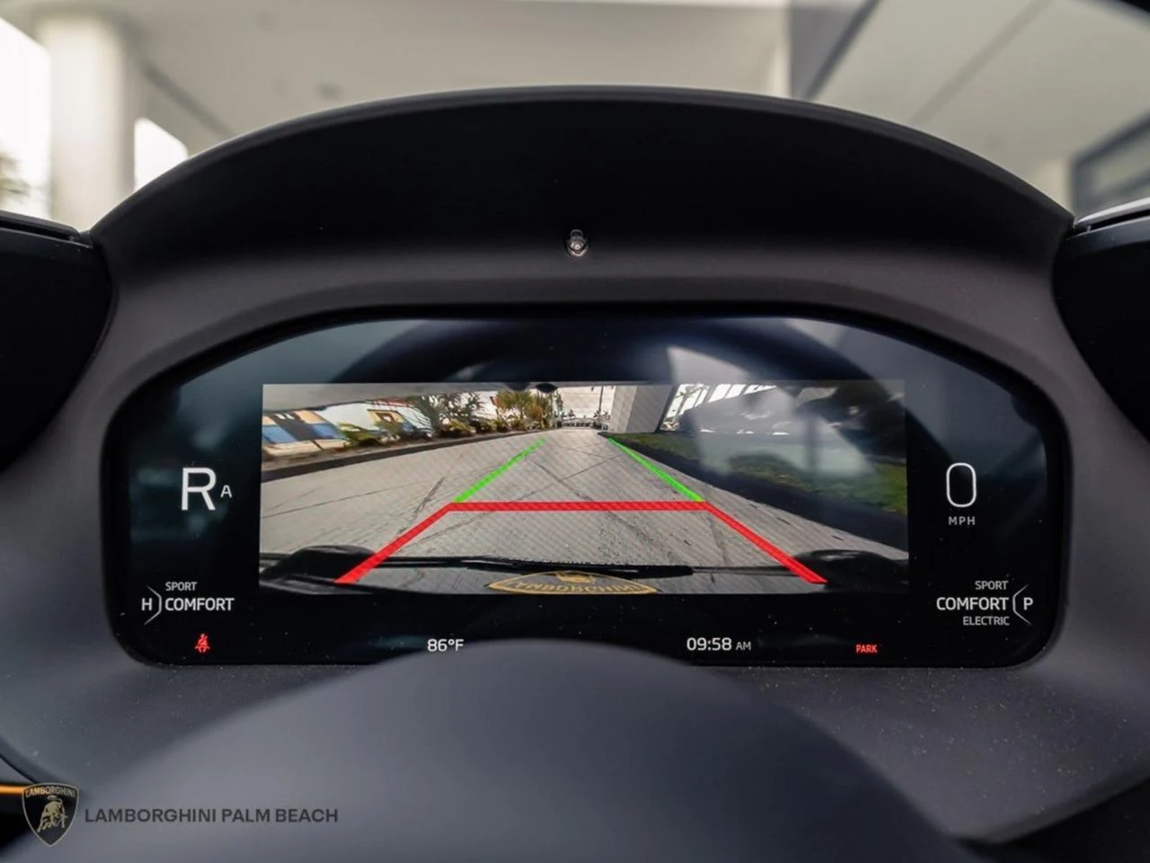 2025 McLaren Artura Spider interior