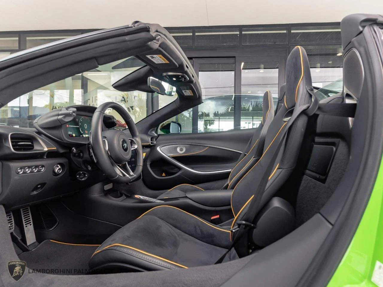 2025 McLaren Artura Spider interior