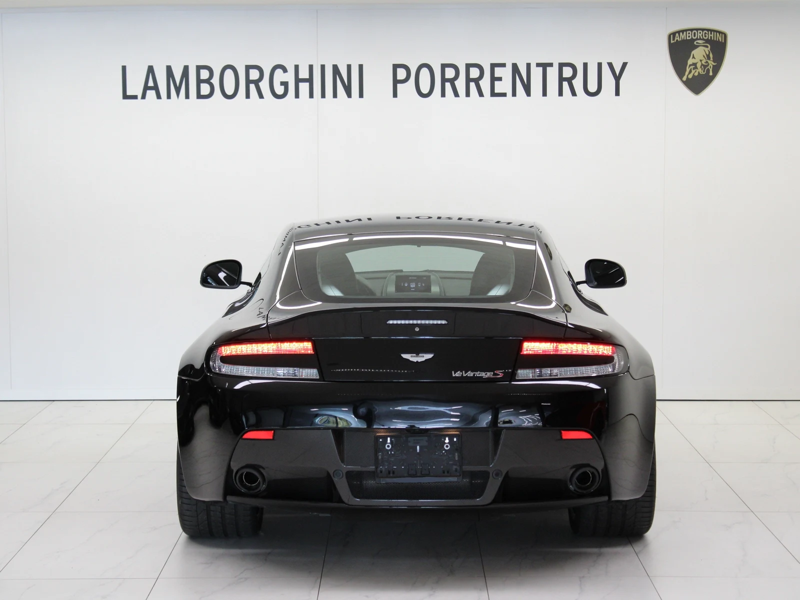 Aston Martin V12 Vantage S, 4/8