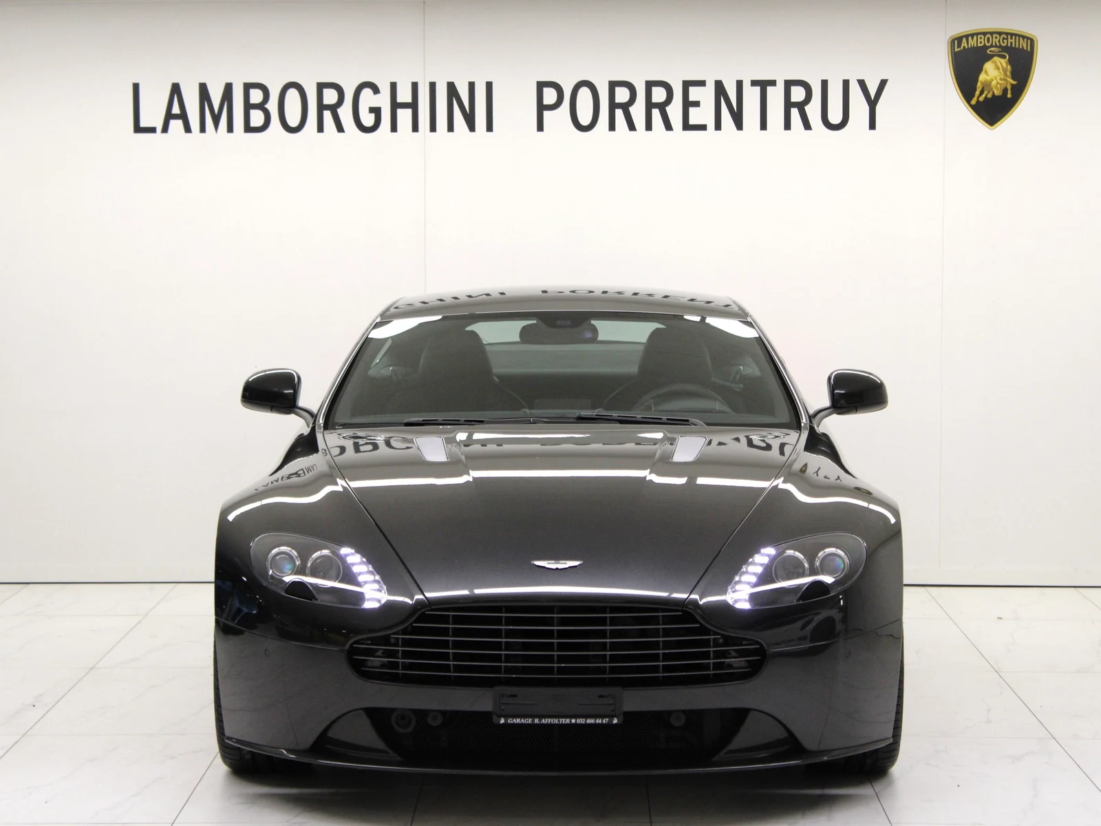 Aston Martin V8 Vantage S, 5/7