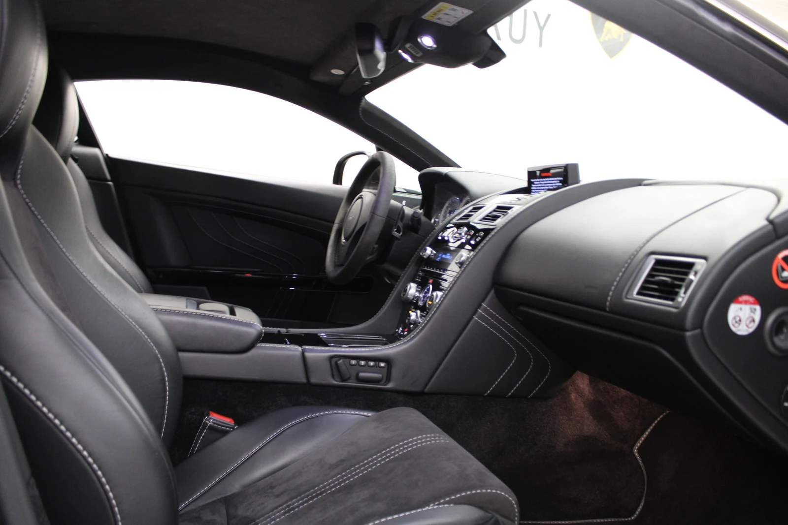 Aston Martin V8 Vantage S, 6/7