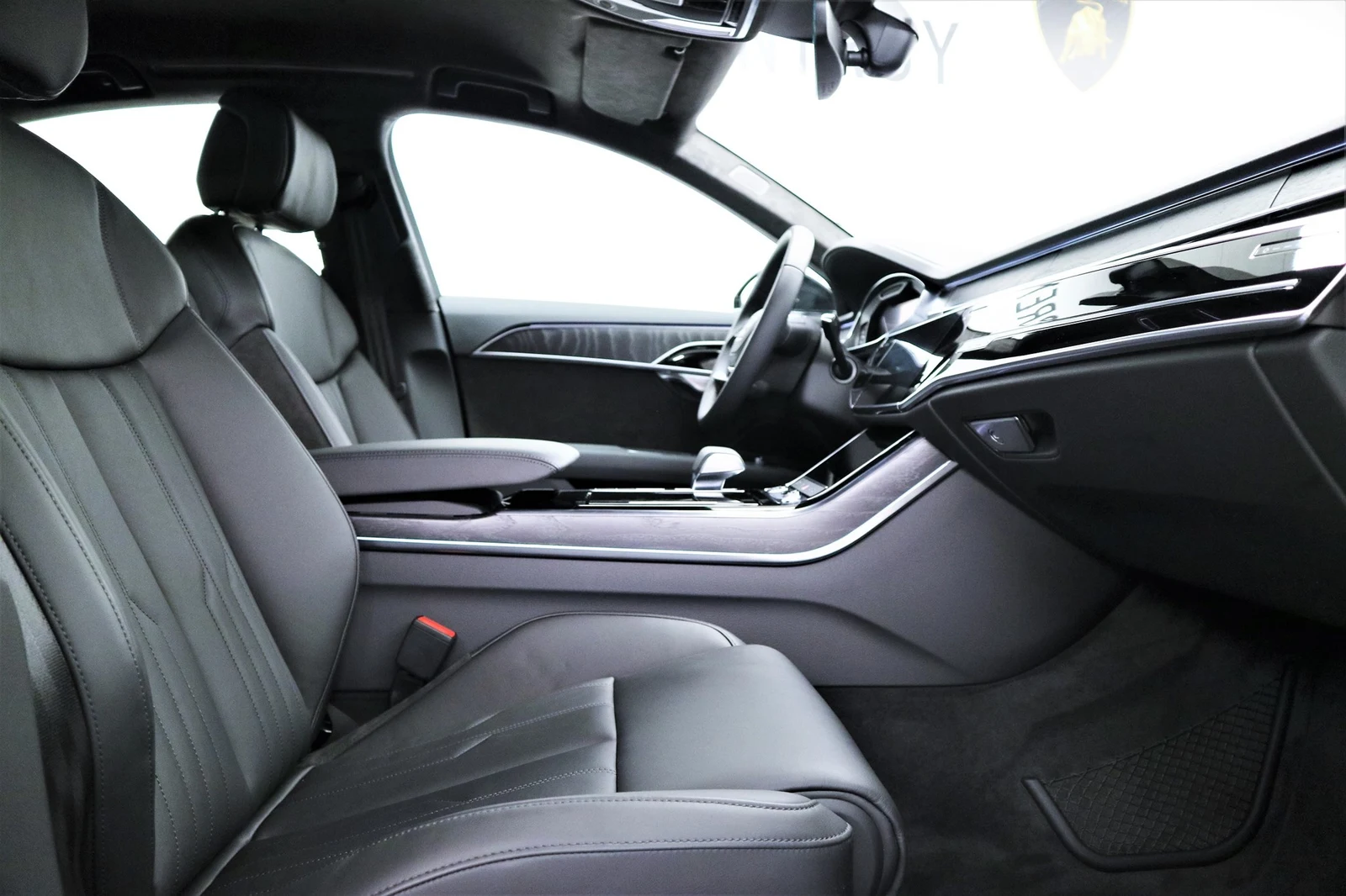 Audi A8 55 TFSI quattro, 8/8