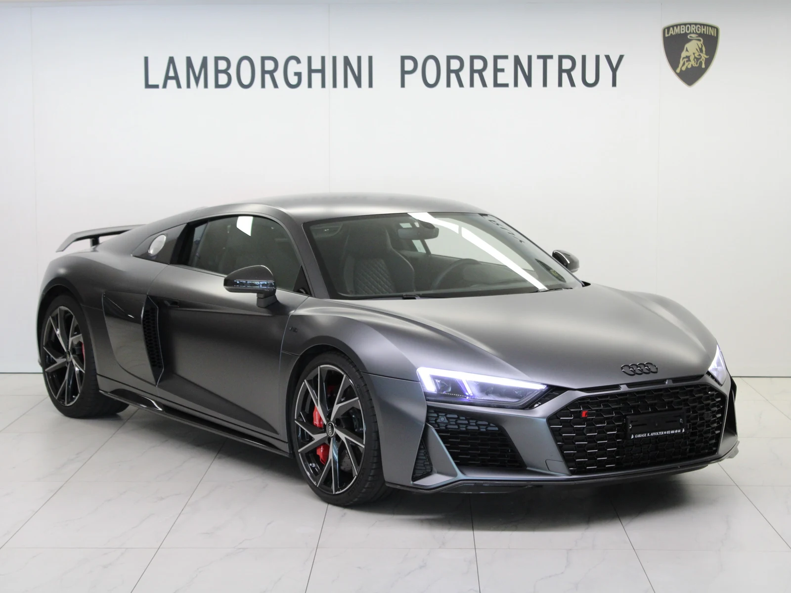 Anthracite gray Audi R8 V10 performance quattro, full front three-quarter view