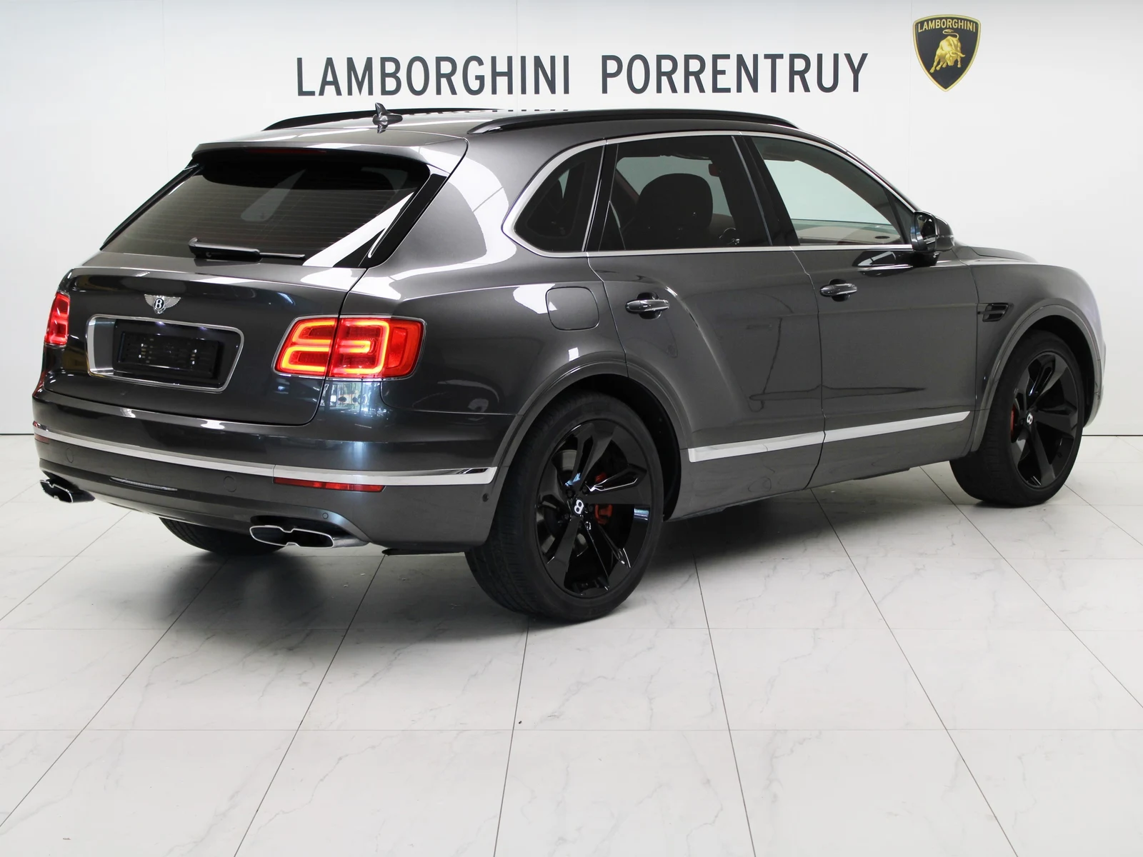 Bentley Bentayga V8 Diesel, 3/9