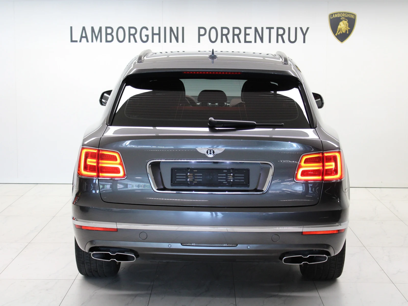 Bentley Bentayga V8 Diesel, 4/9