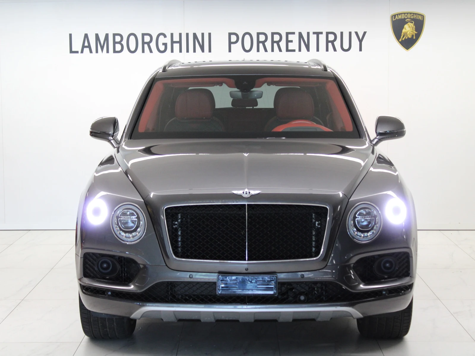 Bentley Bentayga V8 Diesel, 5/9