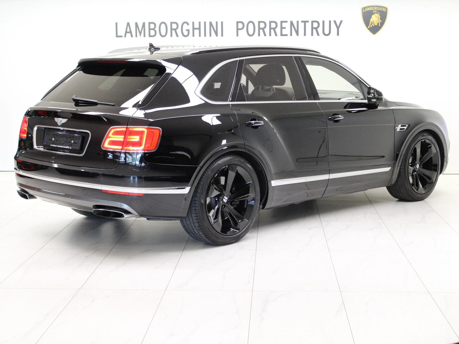 Bentley Bentayga W12, 3/9