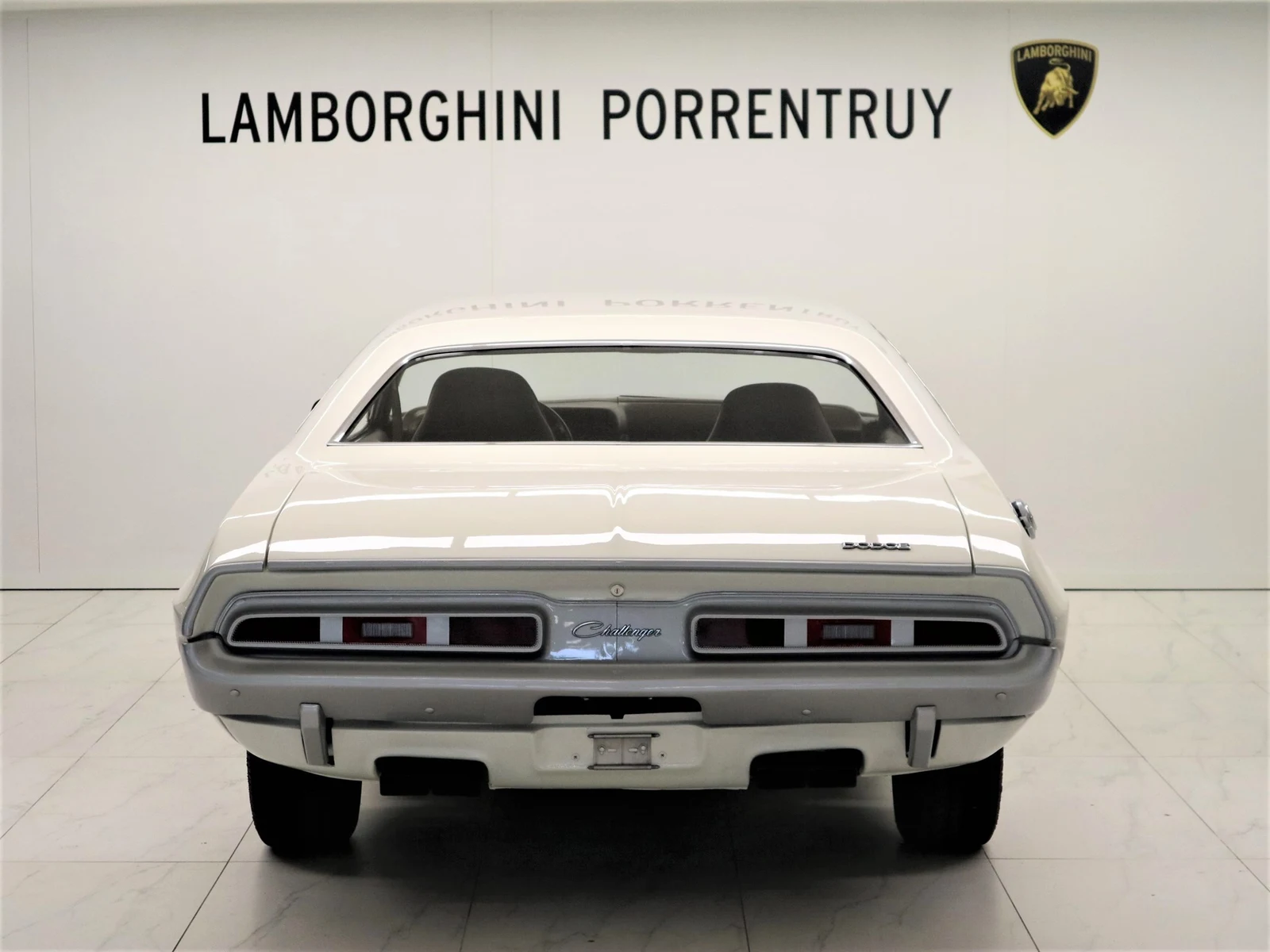 Dodge Challenger R/T 383, 4/7