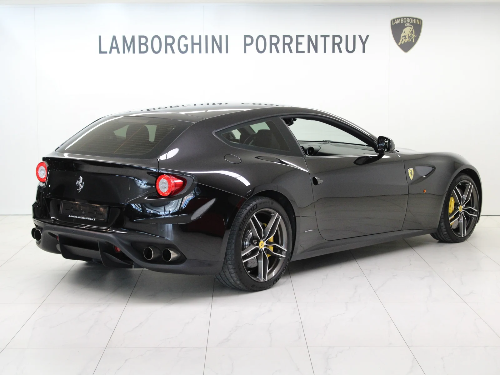 Ferrari FF, 3/7