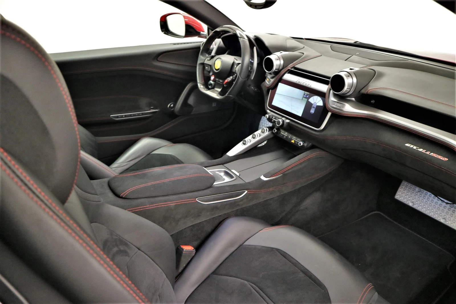 Ferrari GTC4Lusso, 6/8