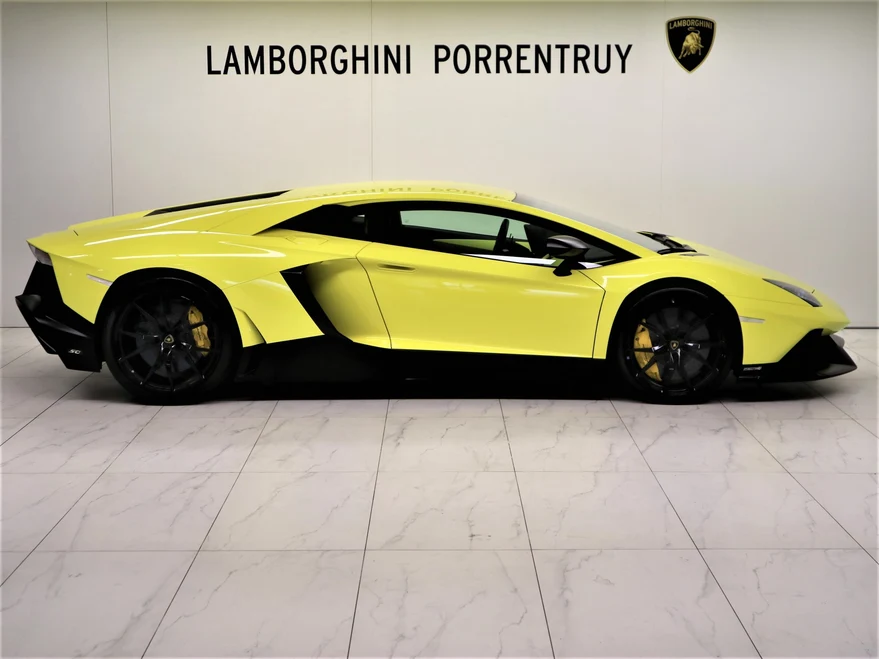 Lamborghini Aventador LP 720-4 50° Anniversario, 2/9