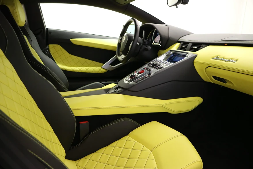 Lamborghini Aventador LP 720-4 50° Anniversario, 6/9