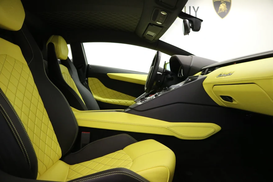 Lamborghini Aventador LP 720-4 50° Anniversario, 7/9
