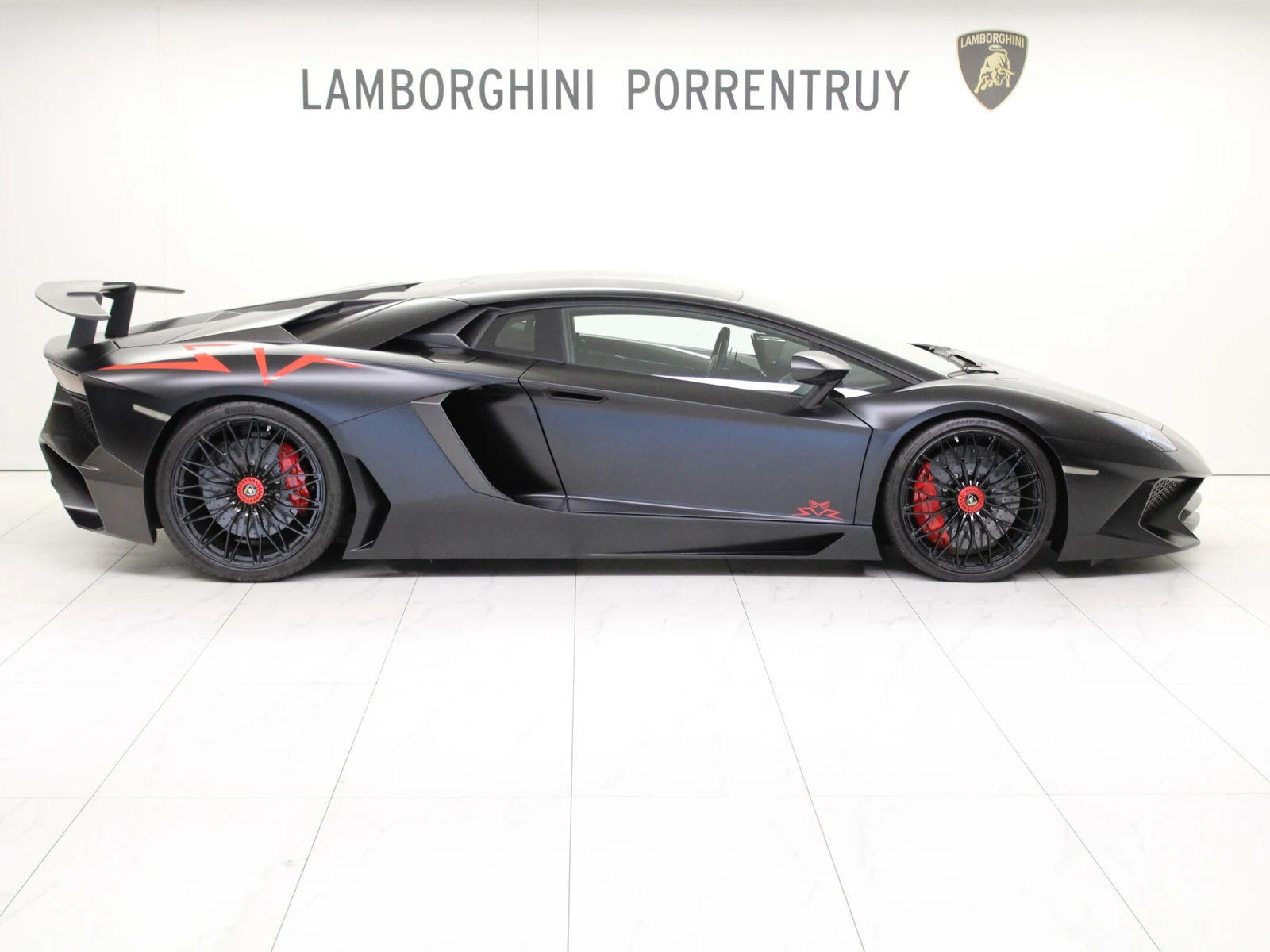 Lamborghini Aventador LP 750-4 SV, 2/8