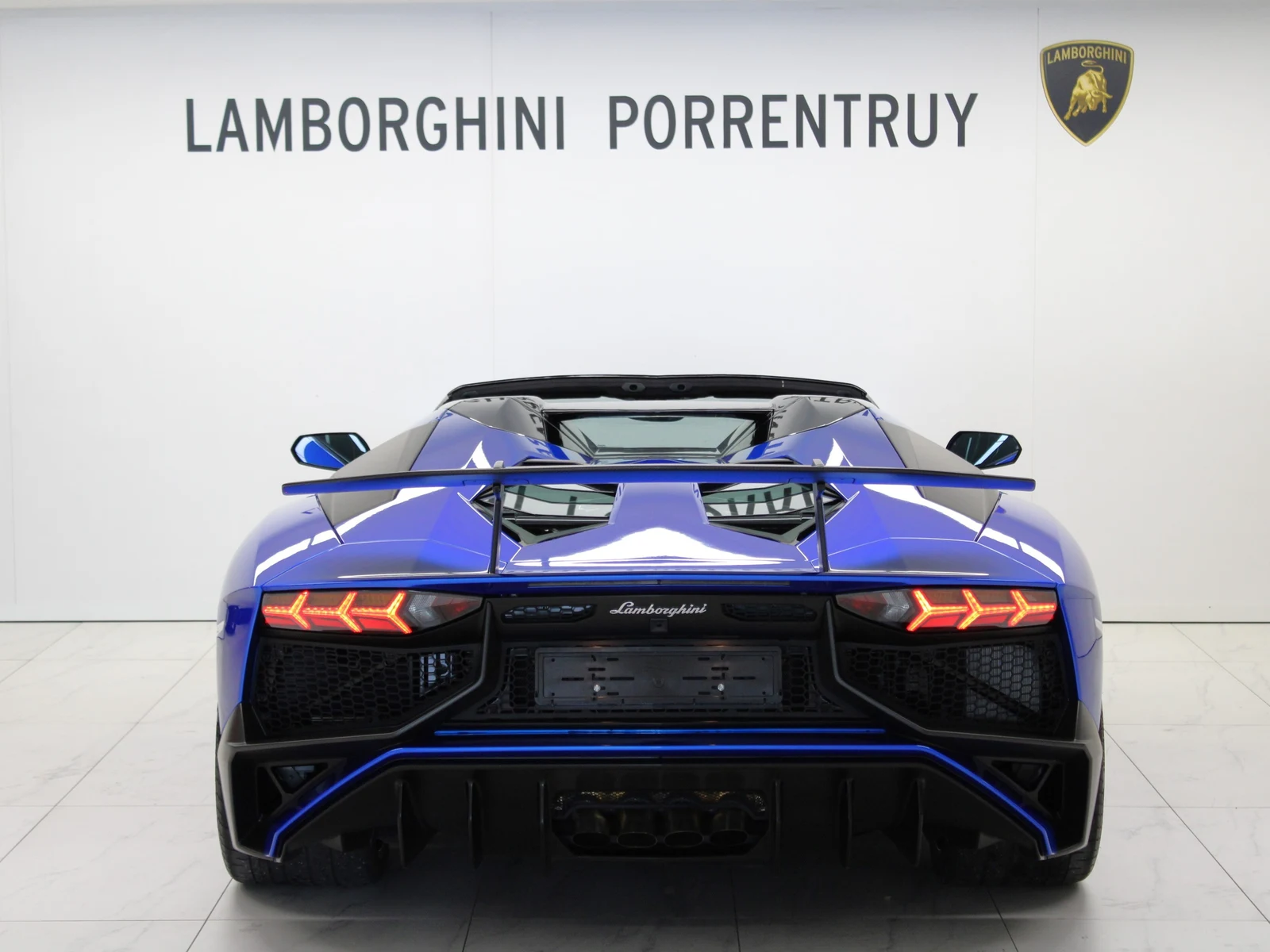 Lamborghini Aventador LP 750-4 SV Roadster, 4/9
