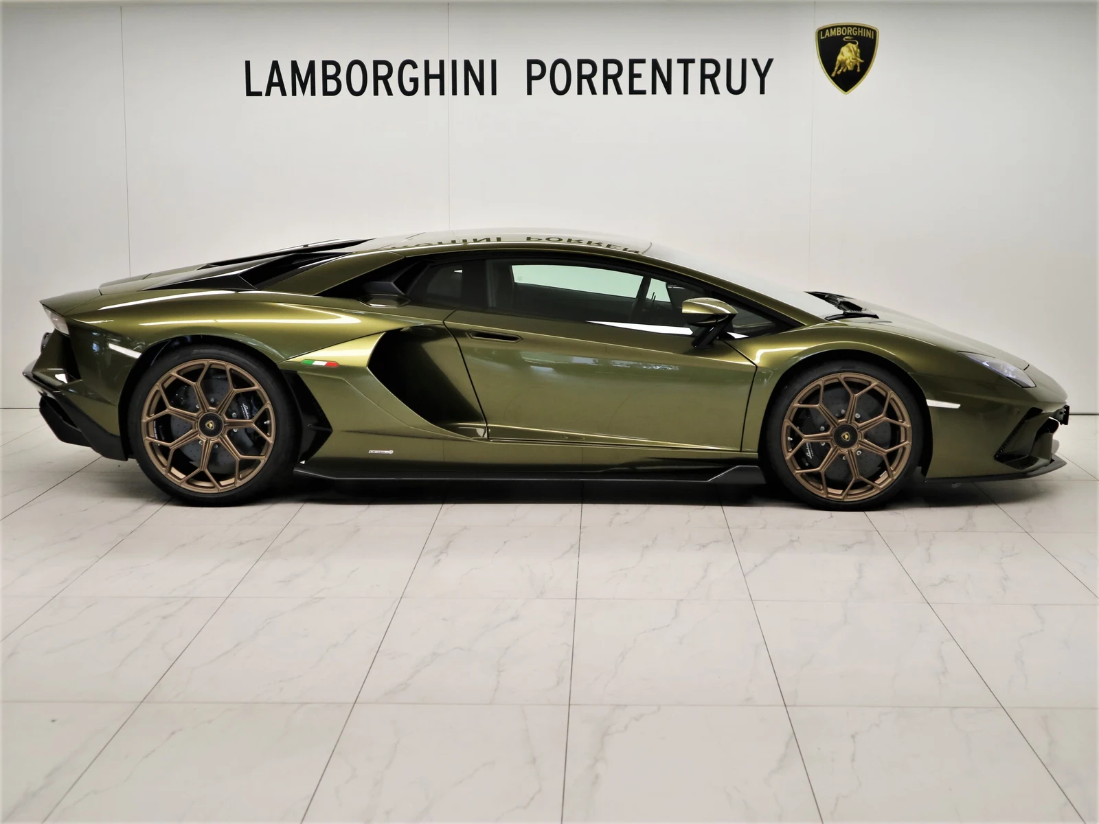 Lamborghini Aventador LP 780-4 Ultimae, 2/7
