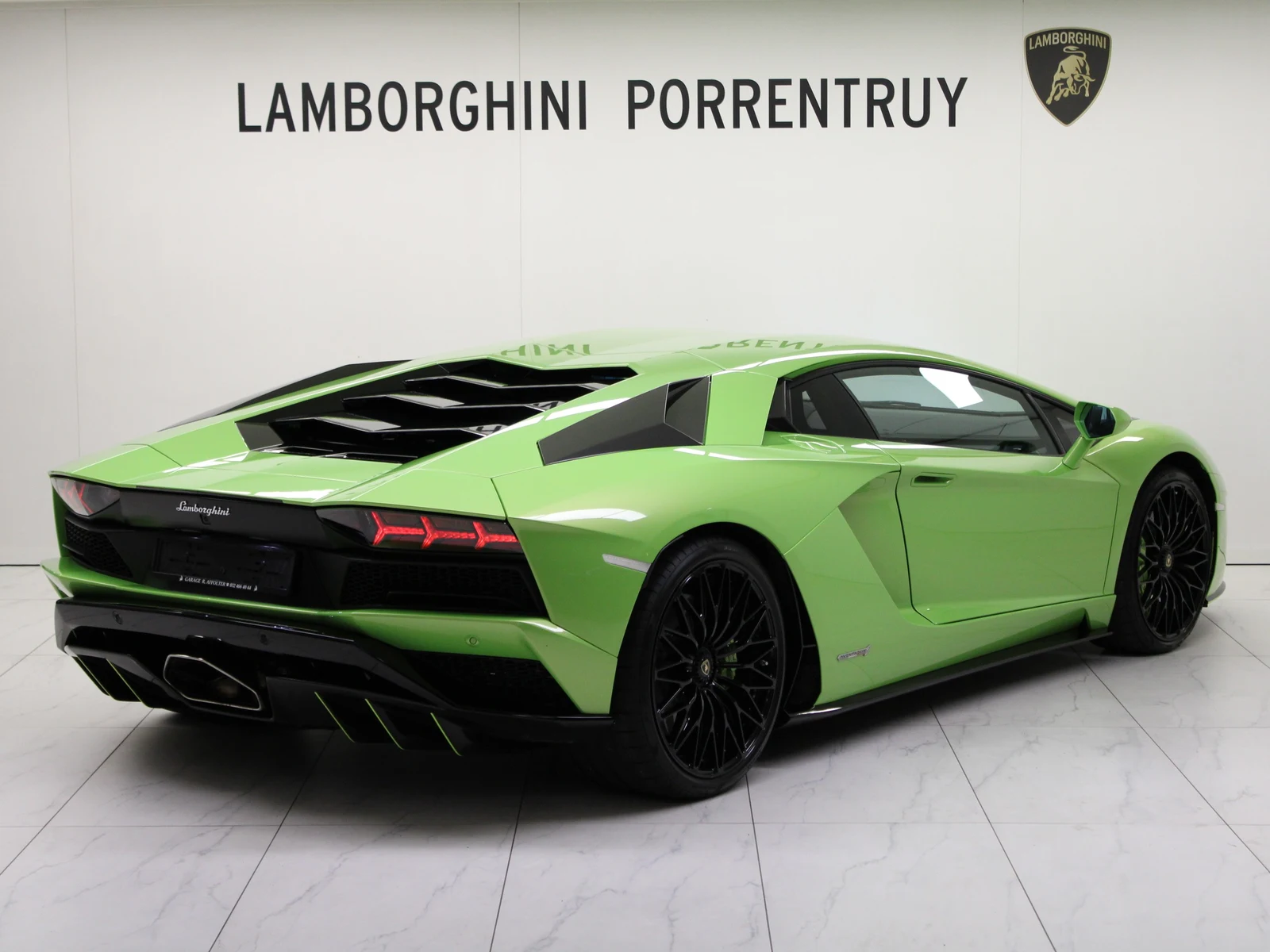 Lamborghini Aventador S, 3/8