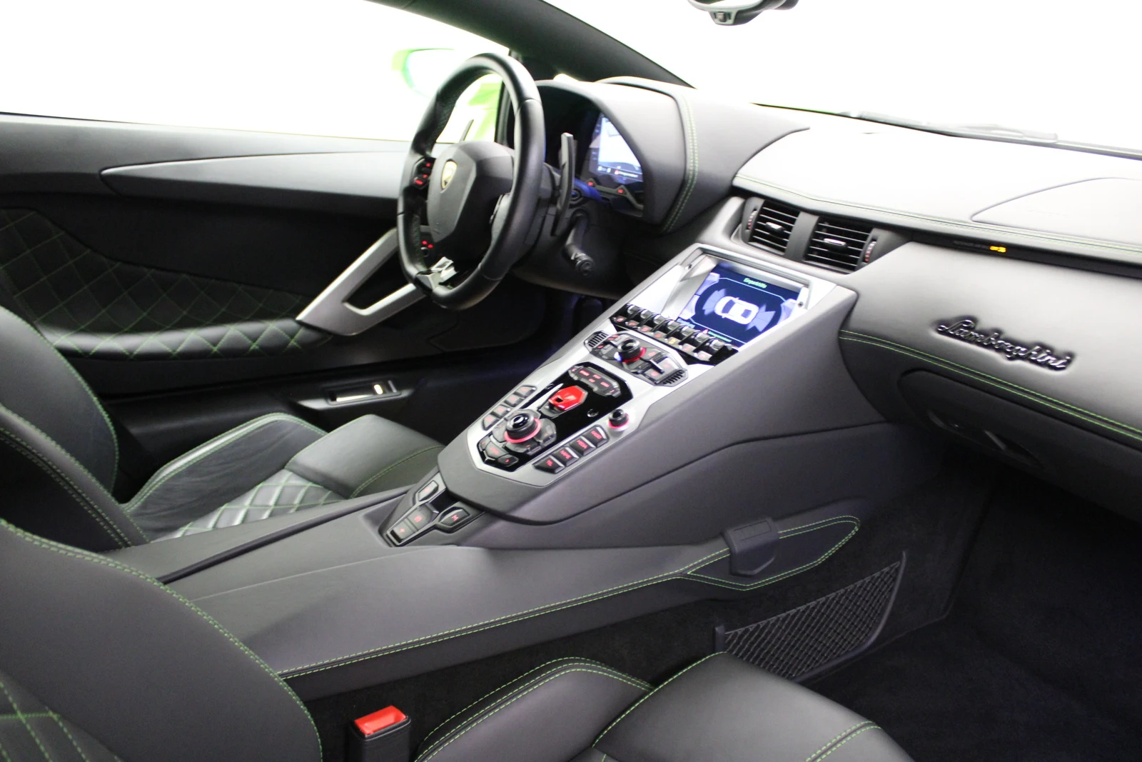 Lamborghini Aventador S, 6/8