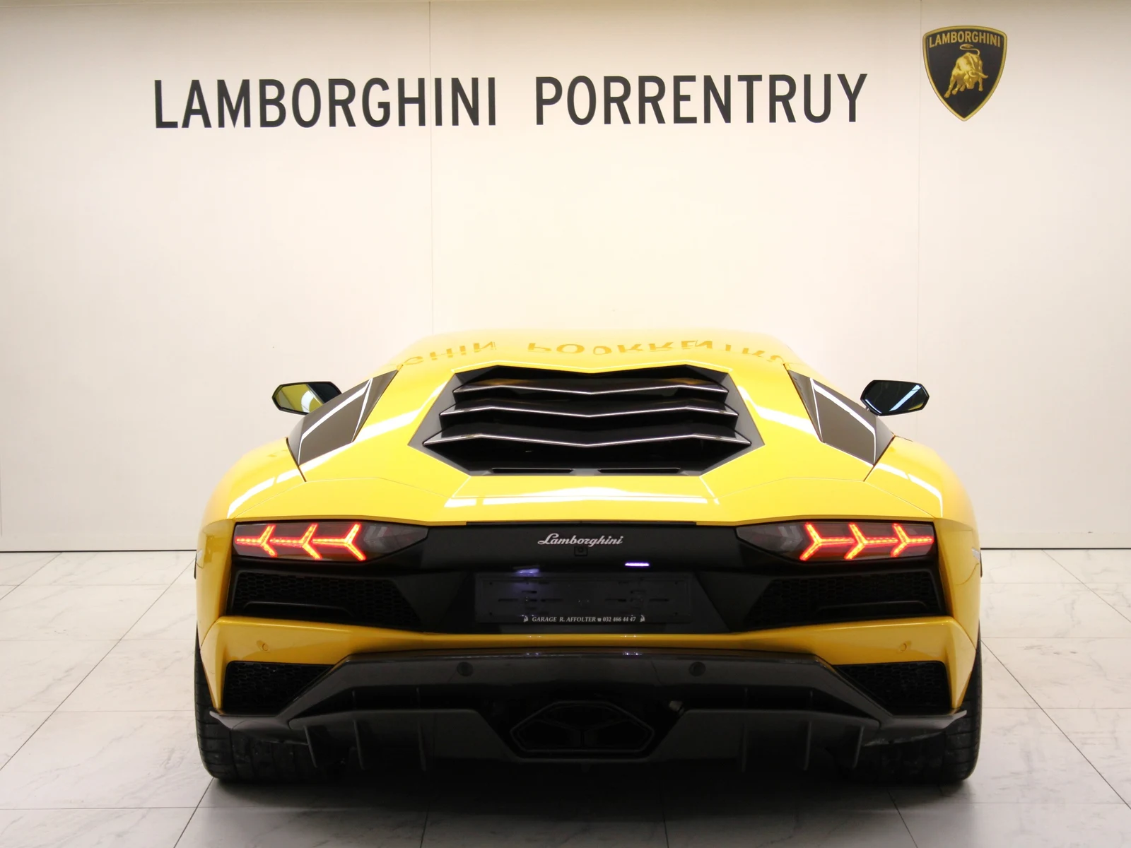 Lamborghini Aventador S, 4/7