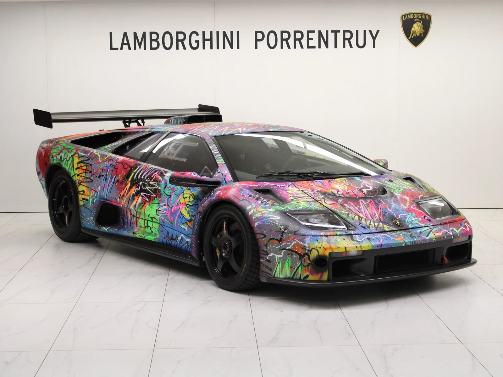 Lamborghini Diablo GTR Art Car, 2/10