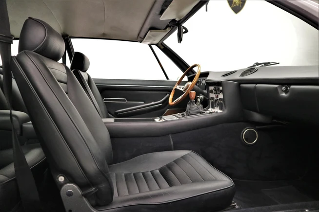 Lamborghini Espada Serie III, 7/10
