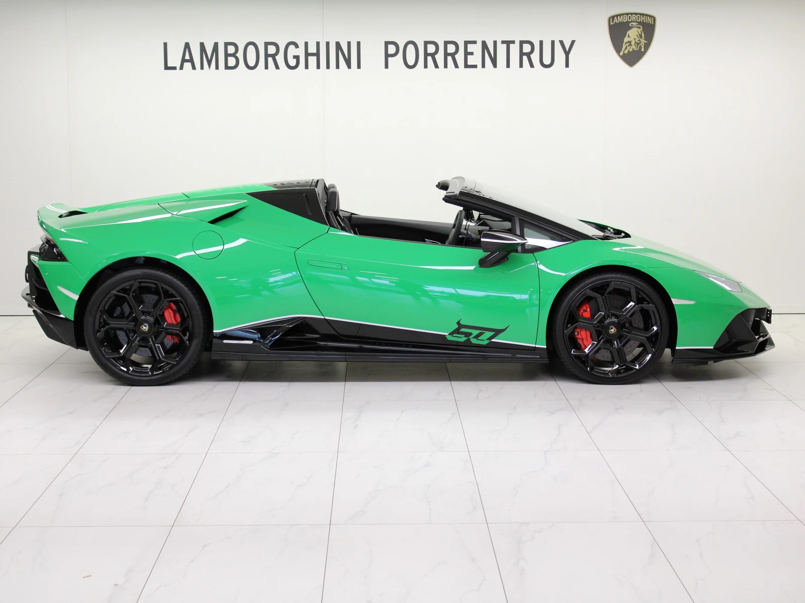 Lamborghini Huracán EVO Spyder 60th Anniversary, 2/8